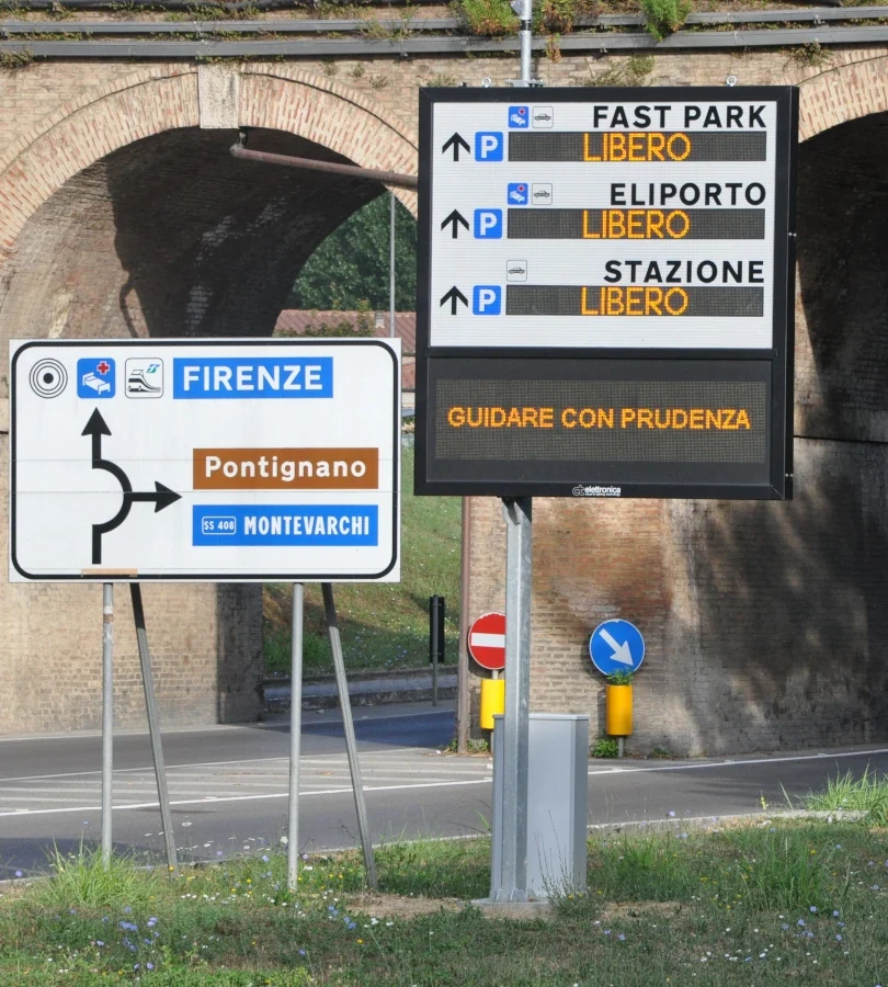 Parking guidance variable message sign